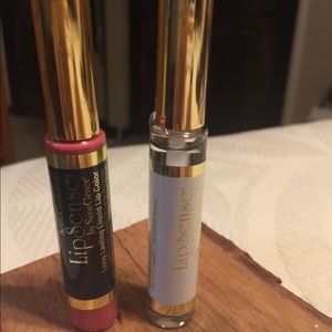 LipSense Aussie Rose and “Oops” Remover